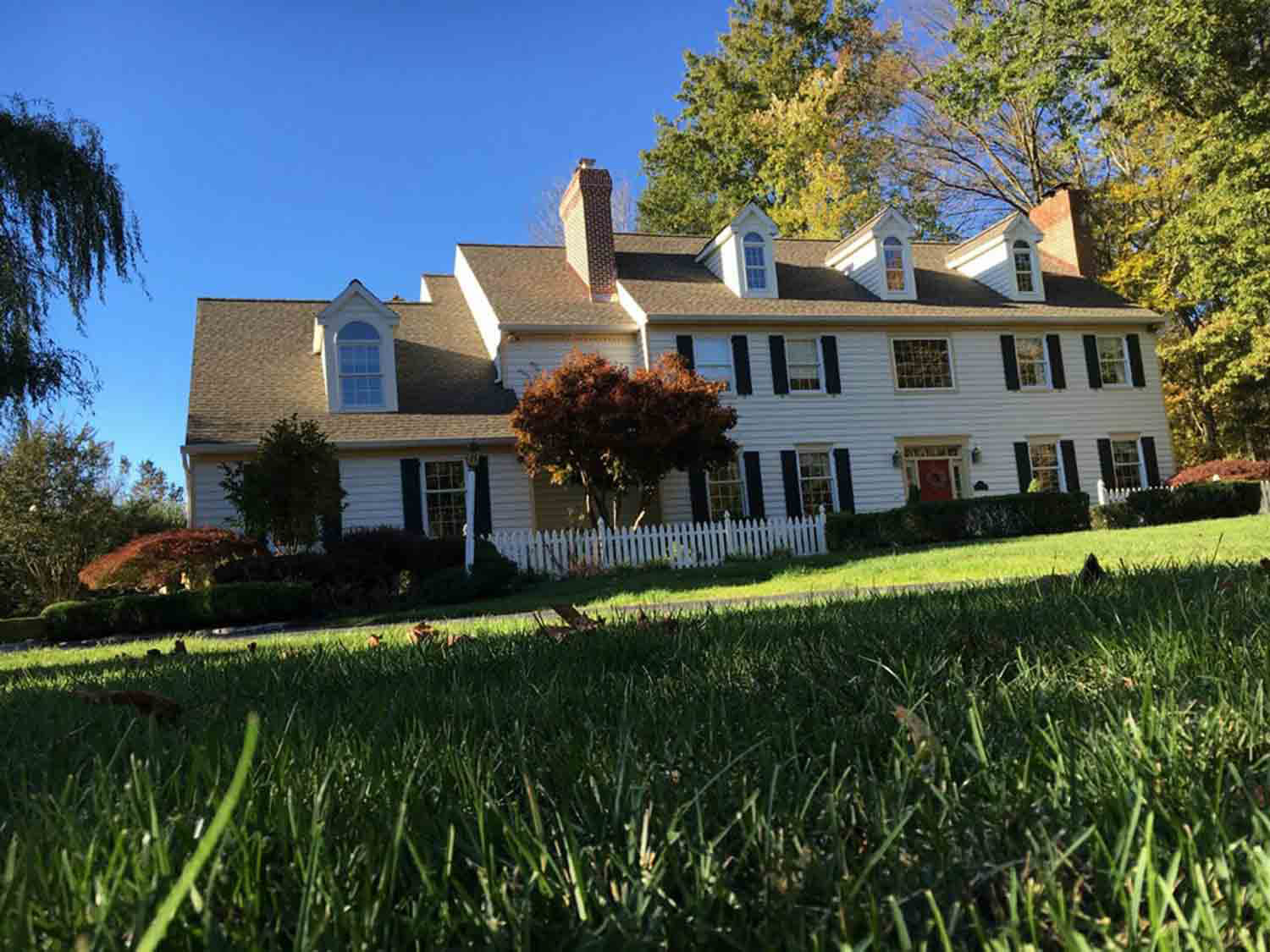 Completed JMA roof replacement on a Pennsylvania home